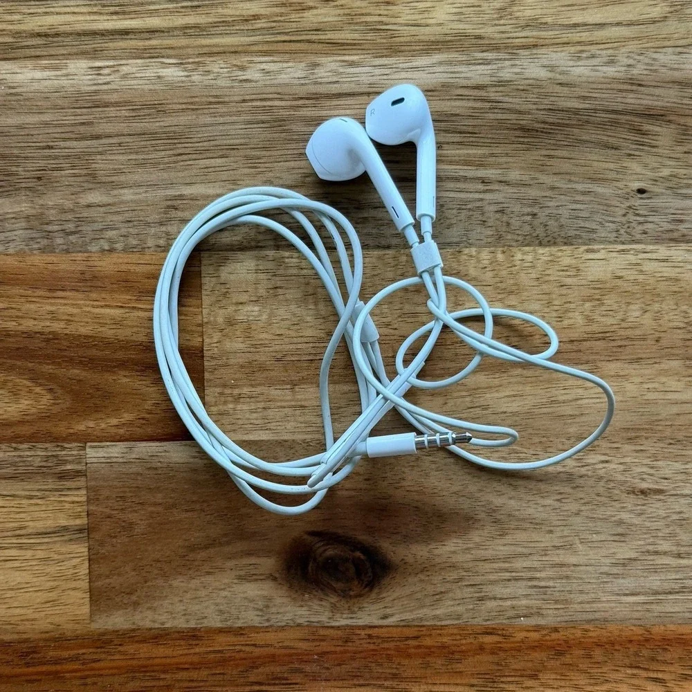 OEM‎ Apple Earbuds Genuine 3.5mm Plug Earphones Wired EarPods iPhone iPod iPad